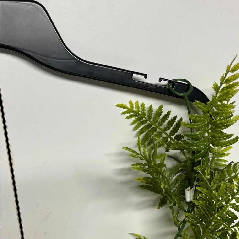 Vibrant Green Faux Fern 🪴